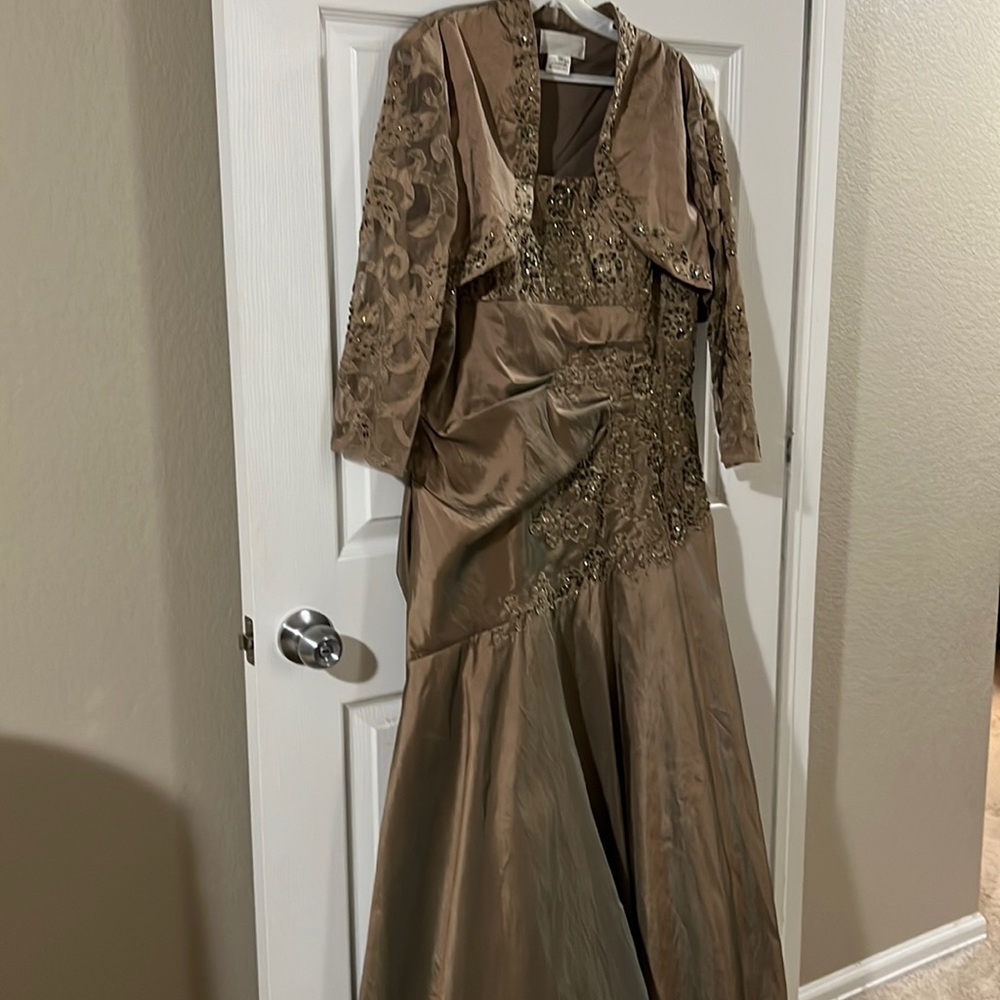 Mother of the bride nice dress used only one time